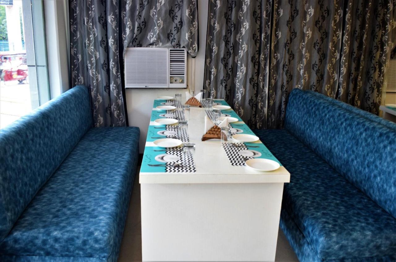 Hotel Tara Palace By Goyal Hoteliers Agra  Εξωτερικό φωτογραφία