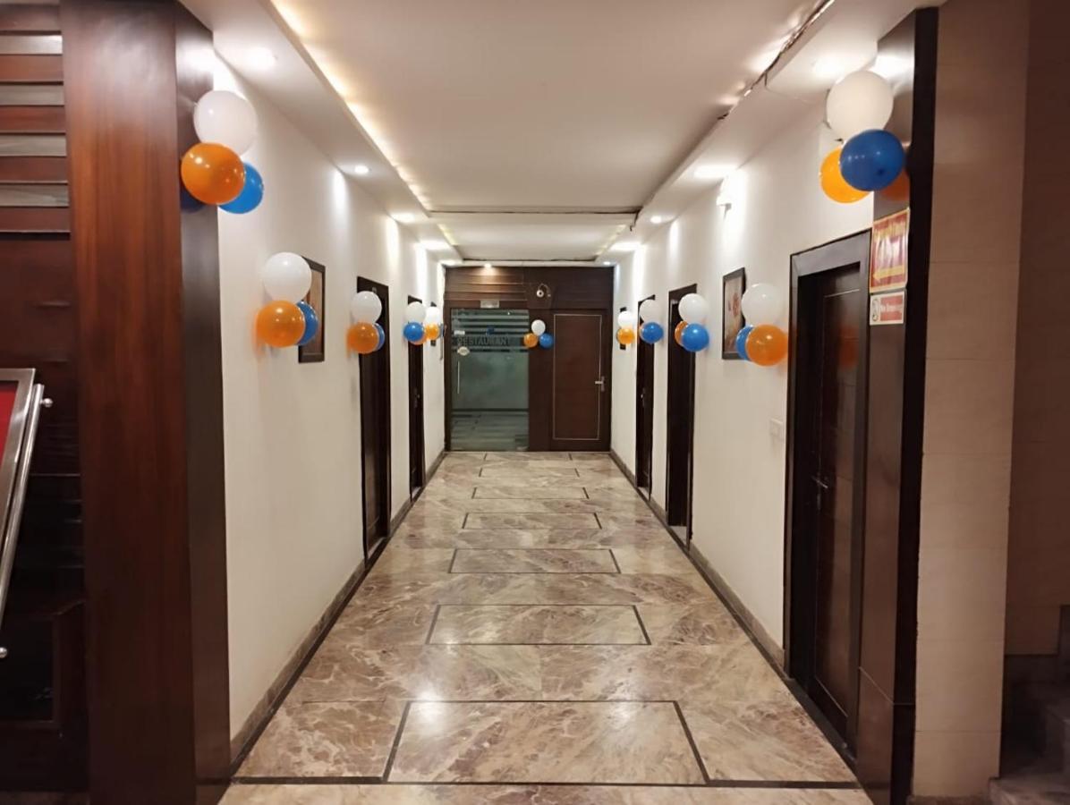 Hotel Tara Palace By Goyal Hoteliers Agra  Εξωτερικό φωτογραφία