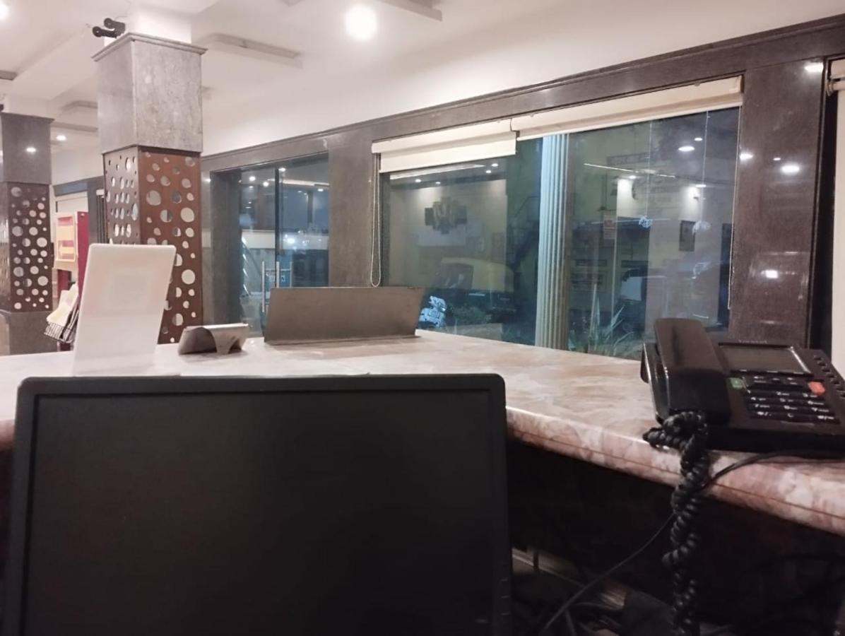 Hotel Tara Palace By Goyal Hoteliers Agra  Εξωτερικό φωτογραφία