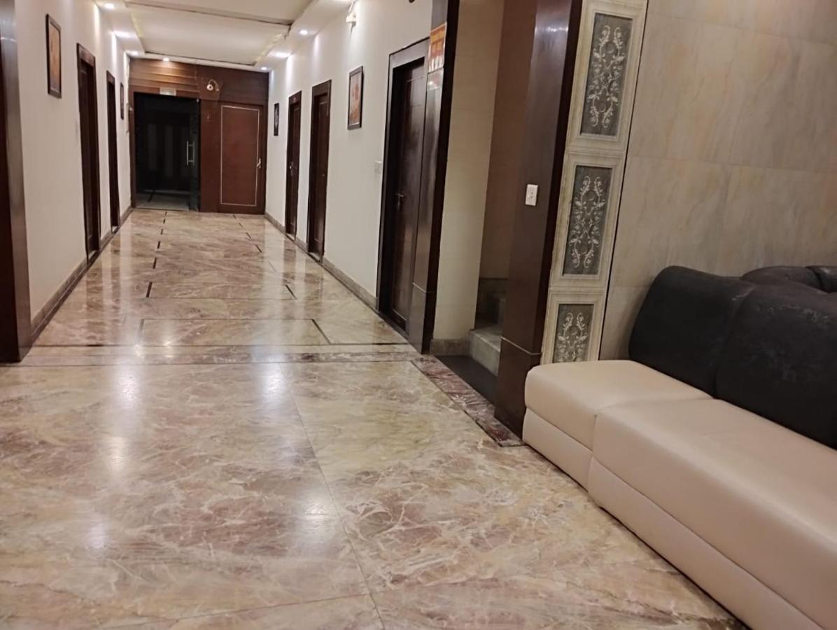 Hotel Tara Palace By Goyal Hoteliers Agra  Εξωτερικό φωτογραφία