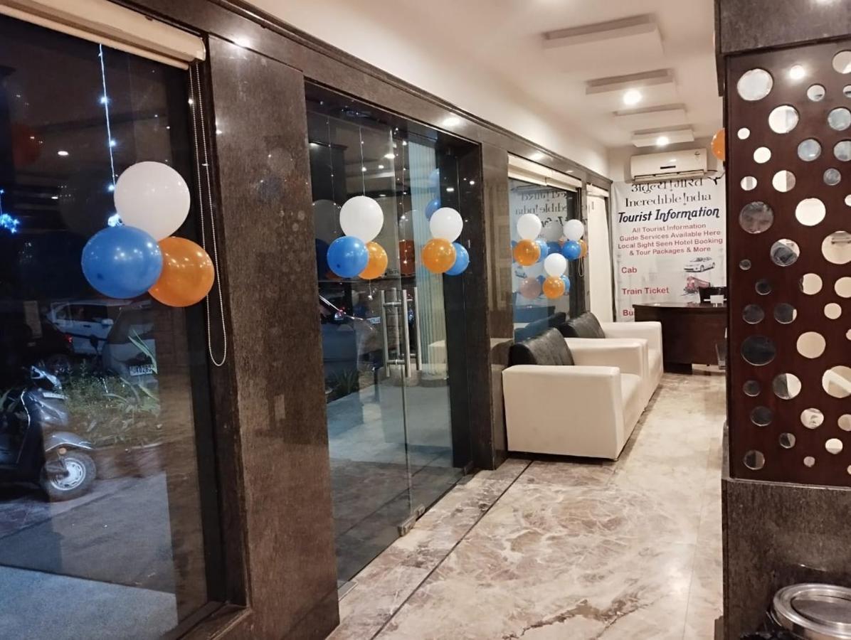 Hotel Tara Palace By Goyal Hoteliers Agra  Εξωτερικό φωτογραφία
