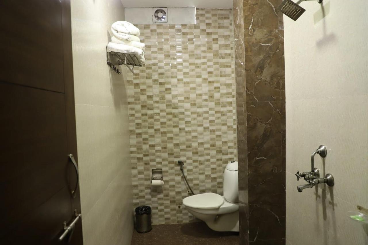 Hotel Tara Palace By Goyal Hoteliers Agra  Εξωτερικό φωτογραφία
